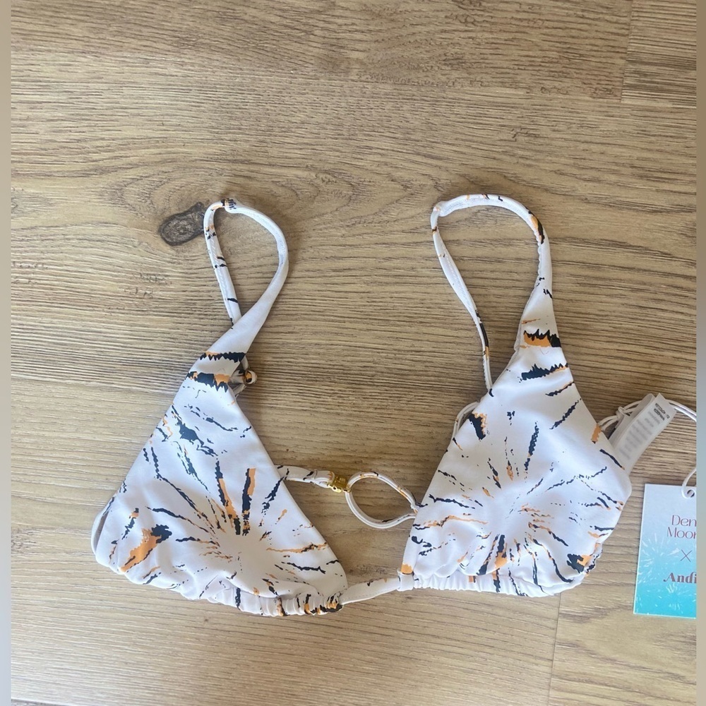 Andie Swim x Demi Moore The Tropez Bikini Top in White Fireworks Womens Size Med - Picture 7 of 10
